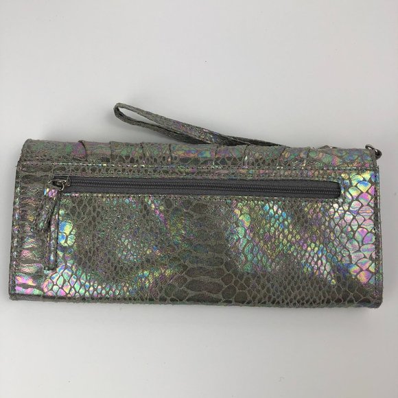 Silver Faux Croc Leather Stylish Wristlet Clutch Glamcore Classic - Picture 2 of 7